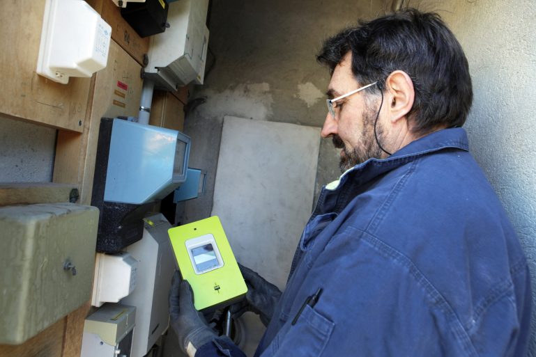 pose d'un compteur électrique Linky