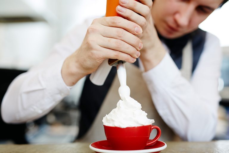 utilisation d'un siphon à chantilly