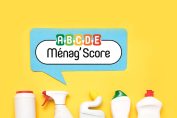 flacons de produits ménagers avec le logo Ménag’Score