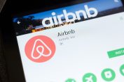 Page de l’application Airbnb