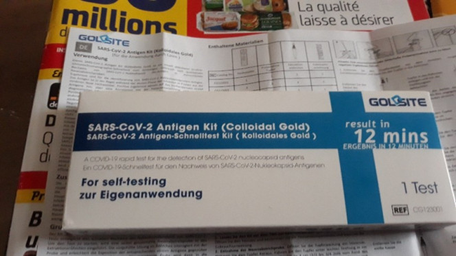 notice et emballage d’un autotest tout en allemand