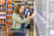 utiliser une appli pour s’informer en magasin