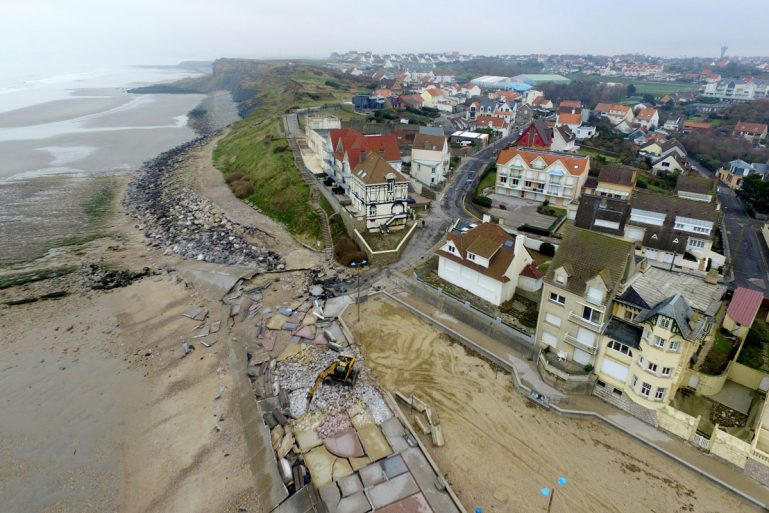 après une tempête à Wimereux