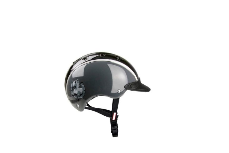 le casque équitation de la marque Casco ne résiste pas suffisamment aux chocs