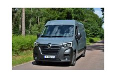 Risque d'accident avec des Renault Master III E-Tech