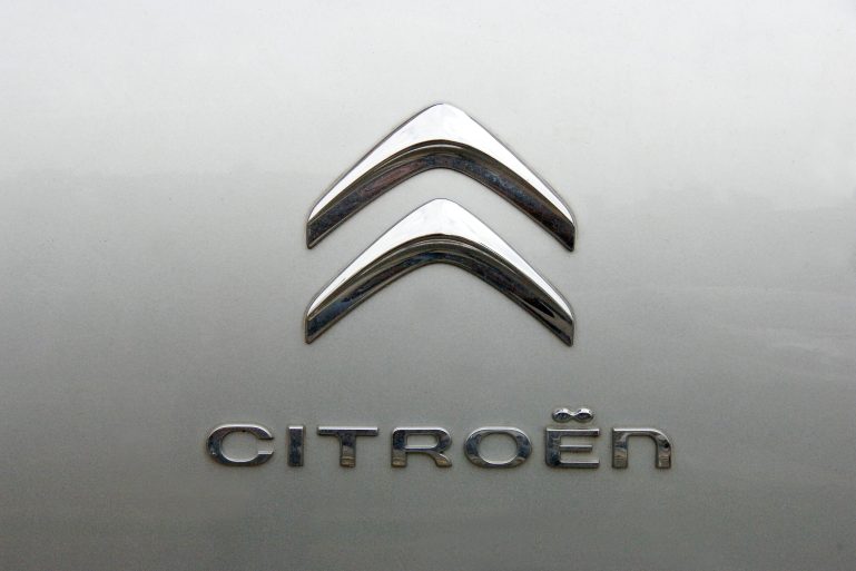 Logo Citroën sur une C3