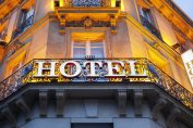 La devanture d’un hôtel à Paris
