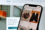 Application Vinted consultée sur un smartphone