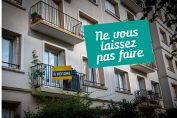Un appartement à vendre dans un immeuble