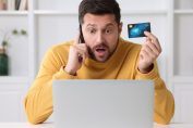 Une victime d’un faux conseiller bancaire au téléphone