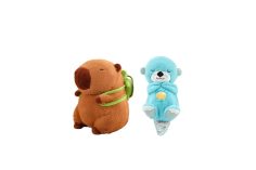 Peluches capybara et loutre