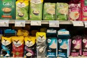 Du riz Taureau Ailé dans un rayon de supermarché