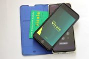 Carte vitale de l assurance maladie sur un smartphone