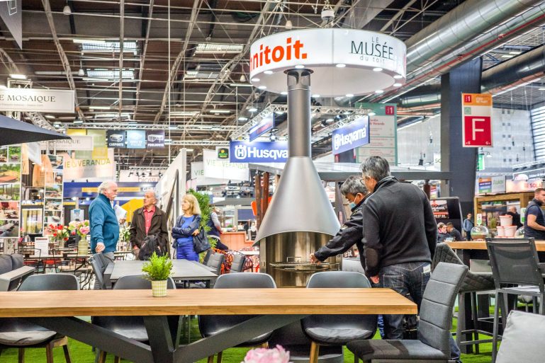 Les allées de la Foire de Paris