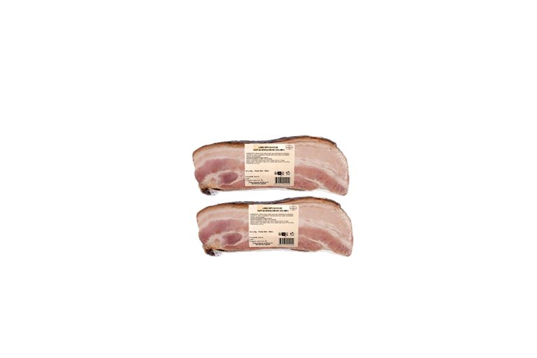 Lard rôti au four cuit dans son bouillon de légumes Ker Blavet