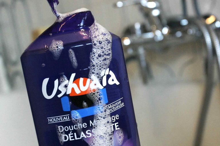 Un flacon de gel douche Ushuaïa