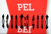 Des ombres devant un PEL